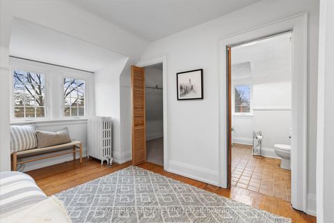 Photo 27 at 92 Chatsworth Drive, Lawrence Park South, Toronto