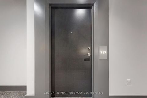 Photo 13 at 717 - 8868 Yonge Street, South Richvale, Richmond Hill