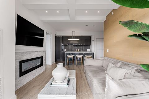 Photo 13 at 4511 - 7 Grenville Street, Bay Street Corridor, Toronto