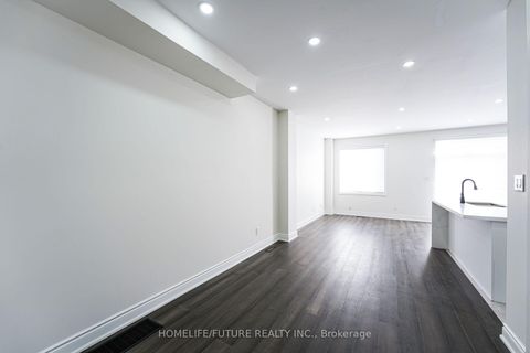 Photo 7 at 203 Raleigh Avenue, Birchmount, Toronto