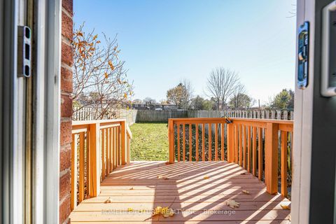 Photo 25 at 203 Raleigh Avenue, Birchmount, Toronto