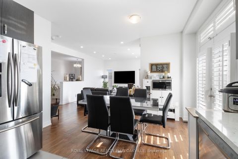 Photo 14 at 2386 Natasha Circle, BC Bronte Creek, Oakville