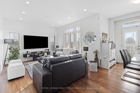 Photo 15 at 2386 Natasha Circle, BC Bronte Creek, Oakville