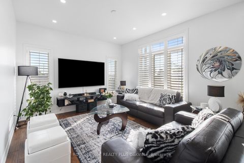 Photo 16 at 2386 Natasha Circle, BC Bronte Creek, Oakville