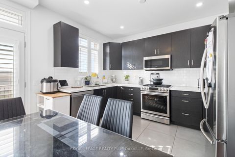 Photo 21 at 2386 Natasha Circle, BC Bronte Creek, Oakville