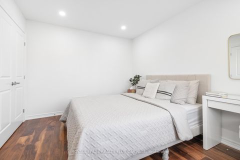 Photo 30 at 2386 Natasha Circle, BC Bronte Creek, Oakville