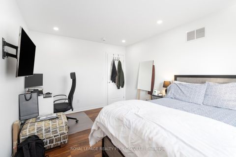 Photo 32 at 2386 Natasha Circle, BC Bronte Creek, Oakville