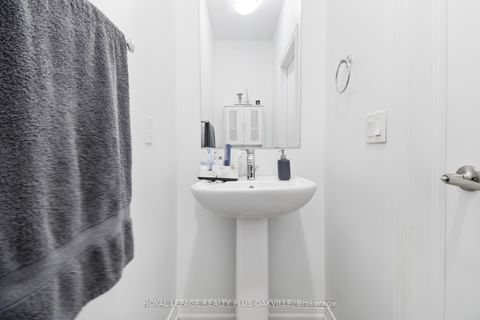 Photo 41 at 2386 Natasha Circle, BC Bronte Creek, Oakville