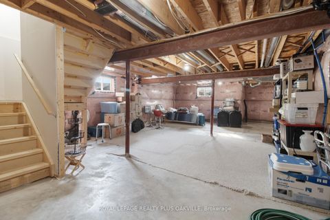 Photo 43 at 2386 Natasha Circle, BC Bronte Creek, Oakville