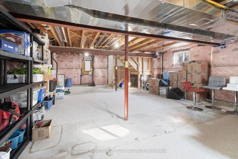 Photo 44 at 2386 Natasha Circle, BC Bronte Creek, Oakville