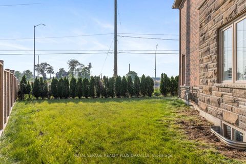 Photo 48 at 2386 Natasha Circle, BC Bronte Creek, Oakville