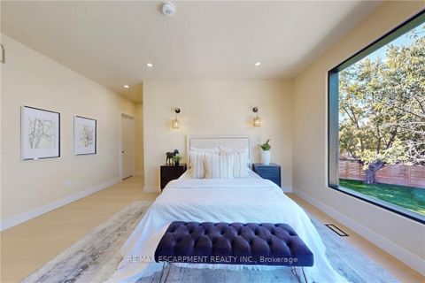 Photo 19 at 28 Dunsmore Gardens, Clanton Park, Toronto