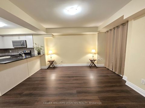 Photo 3 at 107 - 7 Applewood Lane, Etobicoke West Mall, Toronto