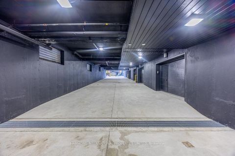 Photo 38 at 1179 Avenue Road, Lawrence Park South, Toronto