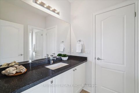 Photo 32 at 1 Mccombe Lane, Patterson, Vaughan