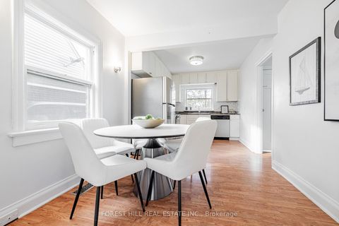 Photo 8 at 174 Avondale Avenue, Willowdale East, Toronto