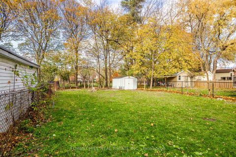 Photo 24 at 174 Avondale Avenue, Willowdale East, Toronto