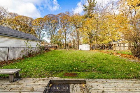 Photo 25 at 174 Avondale Avenue, Willowdale East, Toronto