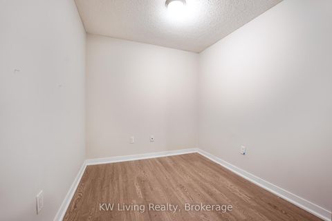 Photo 7 at 208 - 10 Navy Wharf Court, Waterfront Communities C1, Toronto