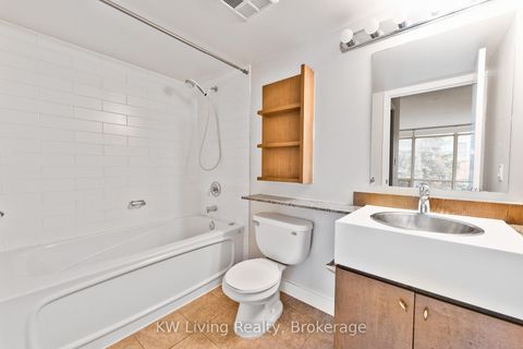 Photo 30 at 208 - 10 Navy Wharf Court, Waterfront Communities C1, Toronto