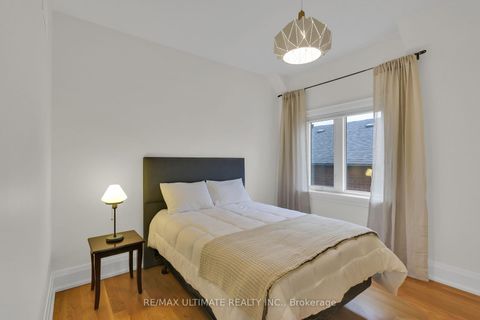 Photo 23 at 743 Glencairn Avenue, Lawrence, Toronto