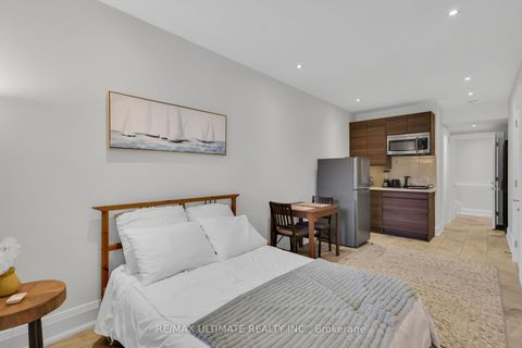 Photo 38 at 743 Glencairn Avenue, Lawrence, Toronto