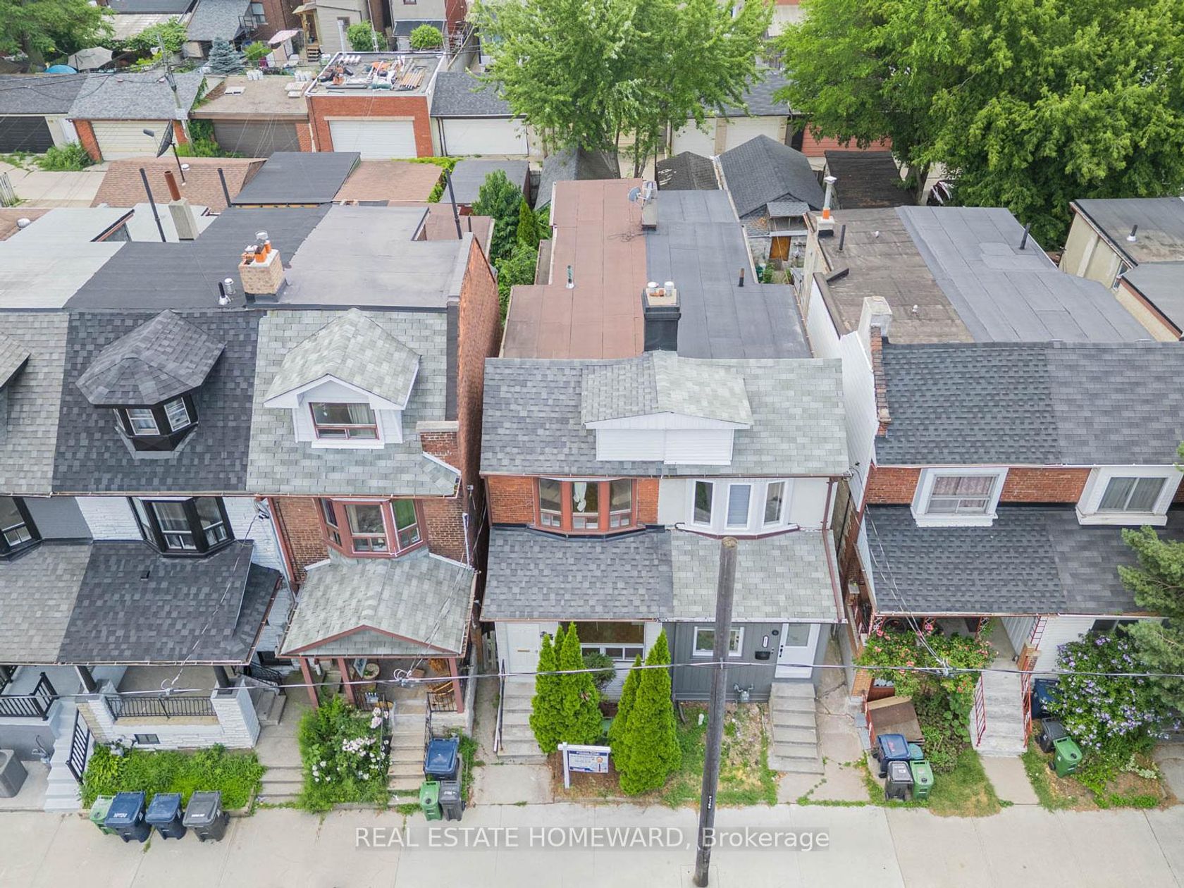 1188 Ossington Avenue, Wychwood, Toronto by Loree Meneguzzi Real Estate 1188 Ossington Avenue, Wychwood, Toronto
