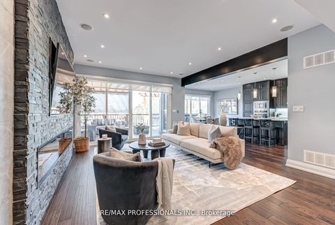 Photo 3 at 372 Silverthorn Avenue, Eglinton West, Toronto