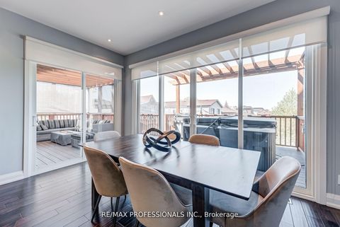 Photo 9 at 372 Silverthorn Avenue, Eglinton West, Toronto