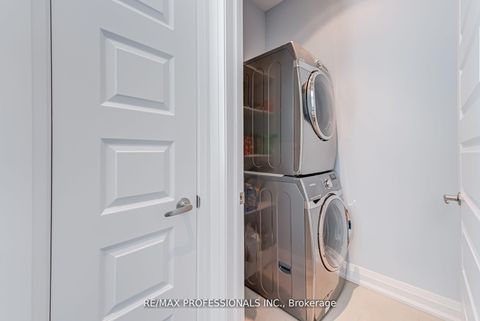 Photo 23 at 372 Silverthorn Avenue, Eglinton West, Toronto