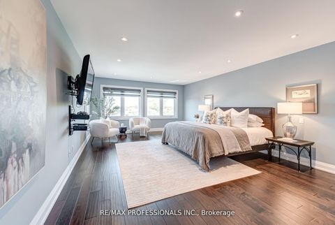 Photo 25 at 372 Silverthorn Avenue, Eglinton West, Toronto
