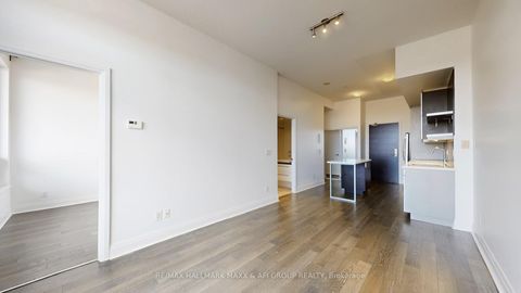 Photo 12 at 617 - 399 Spring Garden Avenue, Willowdale East, Toronto