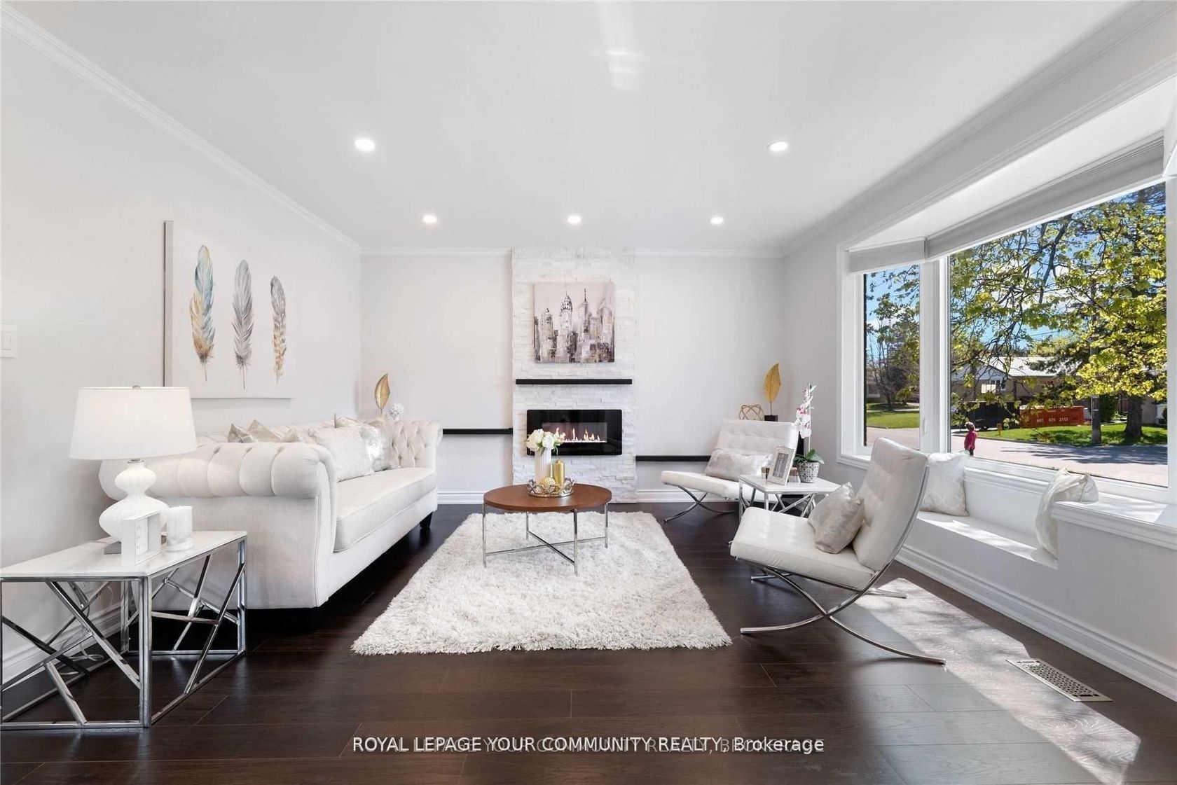 60 Child Drive N, Aurora Highlands, Aurora 