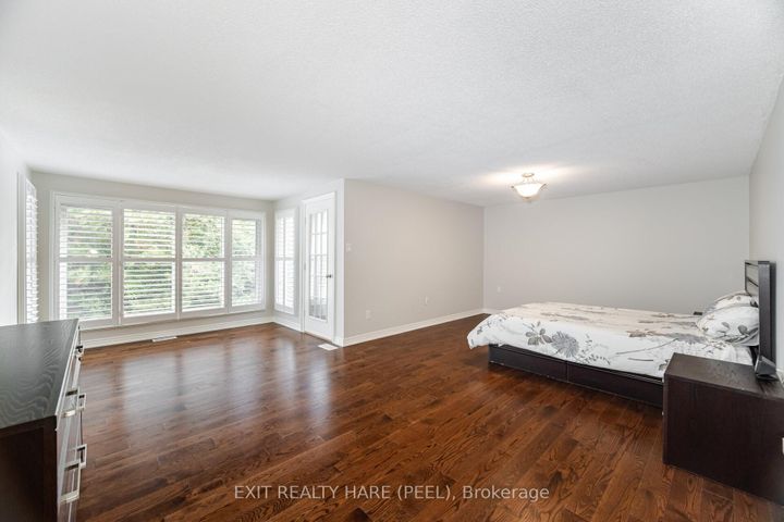 Photo 19 at 60 Esker Drive, Heart Lake East, Brampton