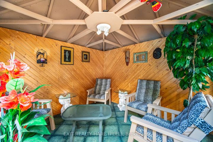 Photo 40 at 60 Esker Drive, Heart Lake East, Brampton