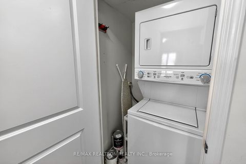Photo 15 at 209 - 27 Rean Drive, Bayview Village, Toronto