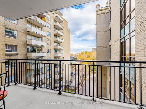 Photo 24 at 607 - 99 Avenue Road, Annex, Toronto