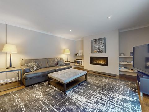 Photo 10 at 544 Woodland Acres Crescent, Rural Vaughan, Vaughan