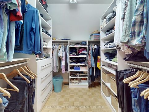 Photo 18 at 544 Woodland Acres Crescent, Rural Vaughan, Vaughan