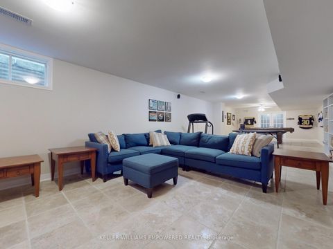 Photo 28 at 544 Woodland Acres Crescent, Rural Vaughan, Vaughan