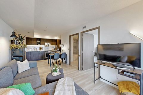 Photo 12 at 1006 - 17 Bathurst Street NW, Waterfront Communities C1, Toronto