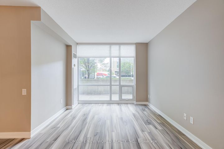 Photo 12 at Th2 - 19 Singer Court, Bayview Village, Toronto