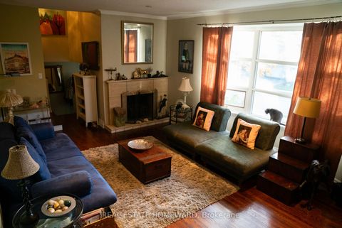 Photo 9 at 35 Valentine Drive, Donalda, Toronto