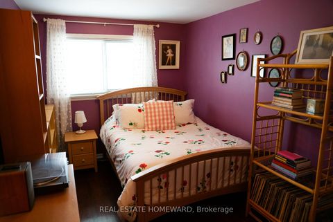 Photo 14 at 35 Valentine Drive, Donalda, Toronto