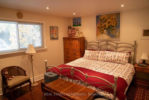 Photo 15 at 35 Valentine Drive, Donalda, Toronto