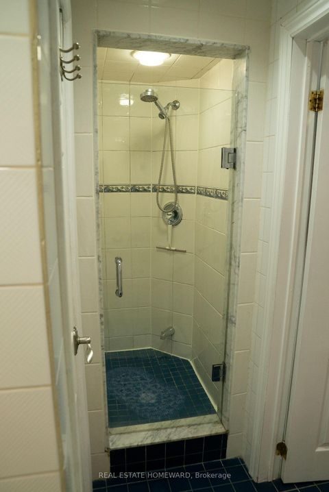 Photo 19 at 35 Valentine Drive, Donalda, Toronto