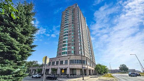 Photo 2 at 2210 - 1 Lee Centre Drive, Woburn, Toronto