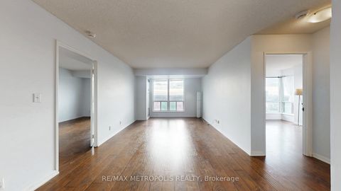 Photo 11 at 2210 - 1 Lee Centre Drive, Woburn, Toronto