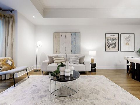 Photo 3 at Th4 - 500 Doris Avenue, Willowdale East, Toronto