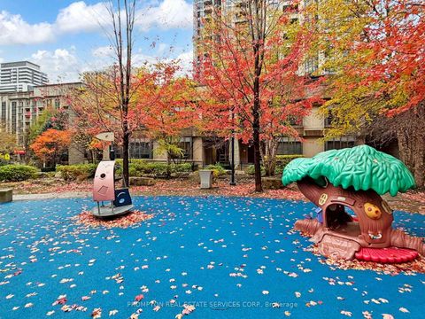 Photo 47 at Th4 - 500 Doris Avenue, Willowdale East, Toronto